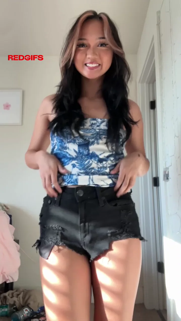 18yo Asian Slut Flashes Perky Tits Before Heading Out 😈🍒