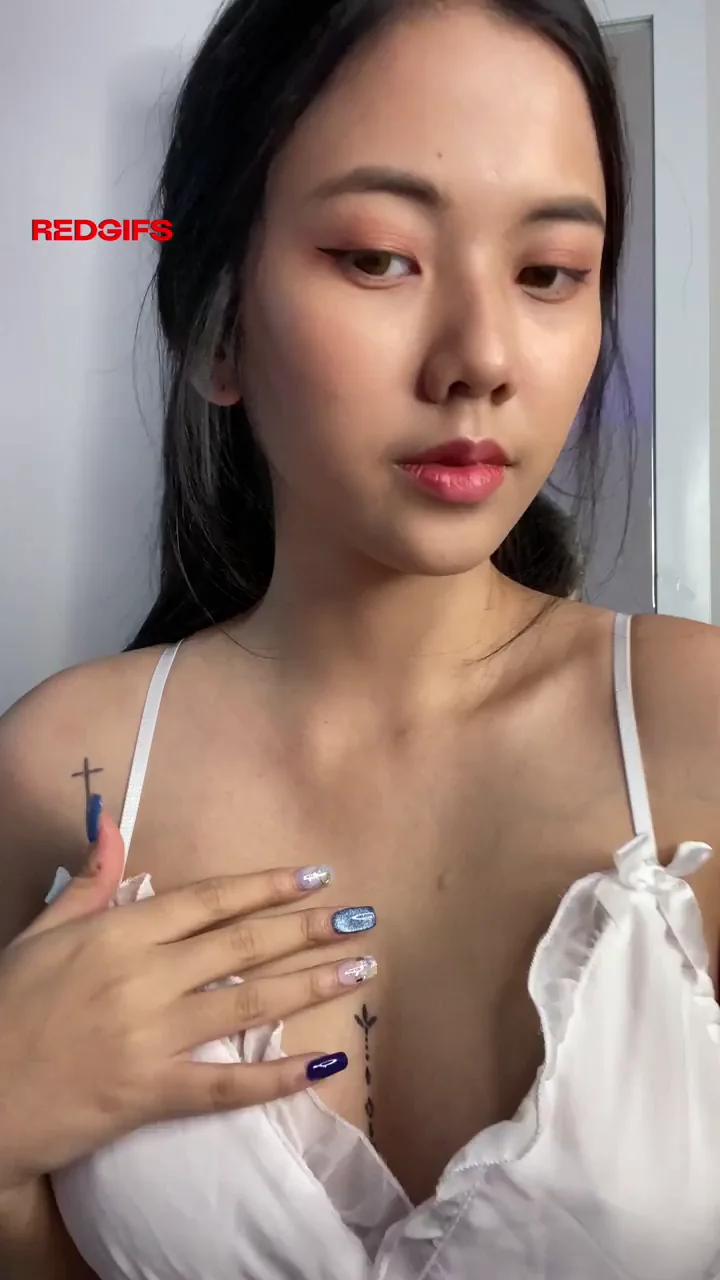 My application to be ur little asian gf