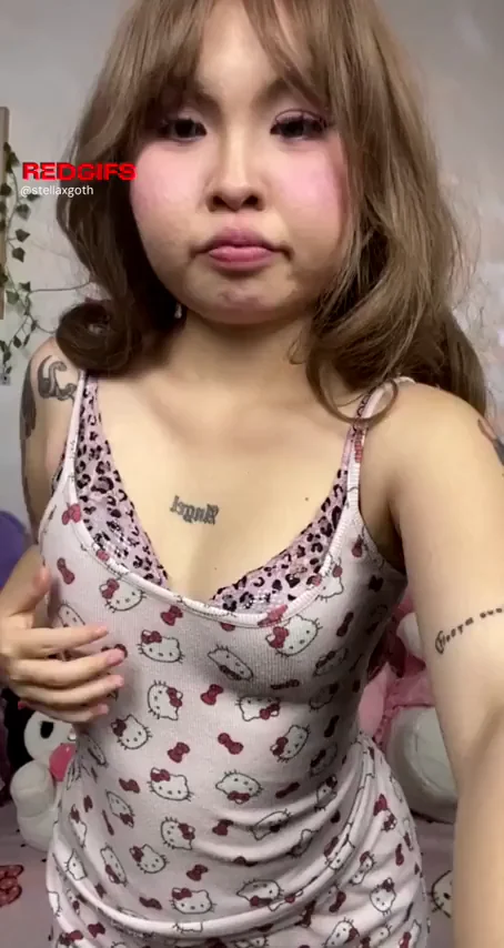 pound me and watch how my tits wiggle