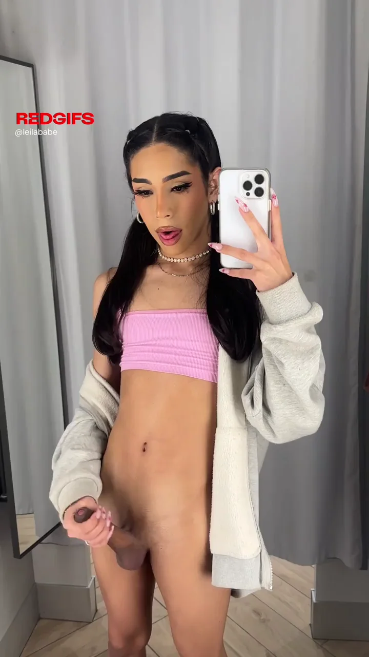u cam home and unleash my cock in front of u would u suck it or nah