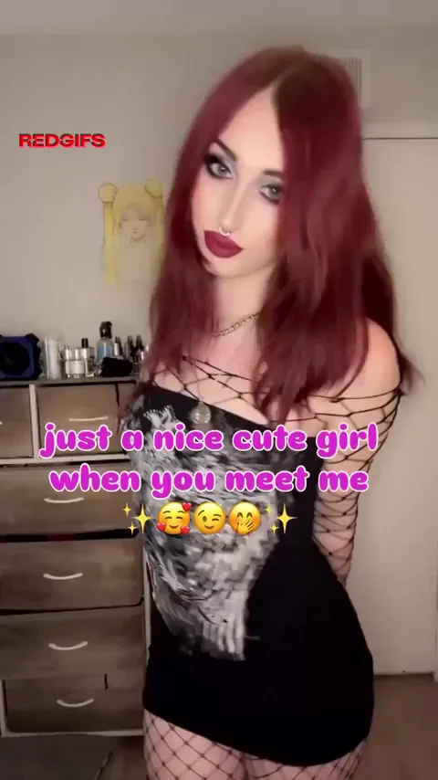 Wanna Take This Redhead Big Dick Slut Home? 🏠🍆💦