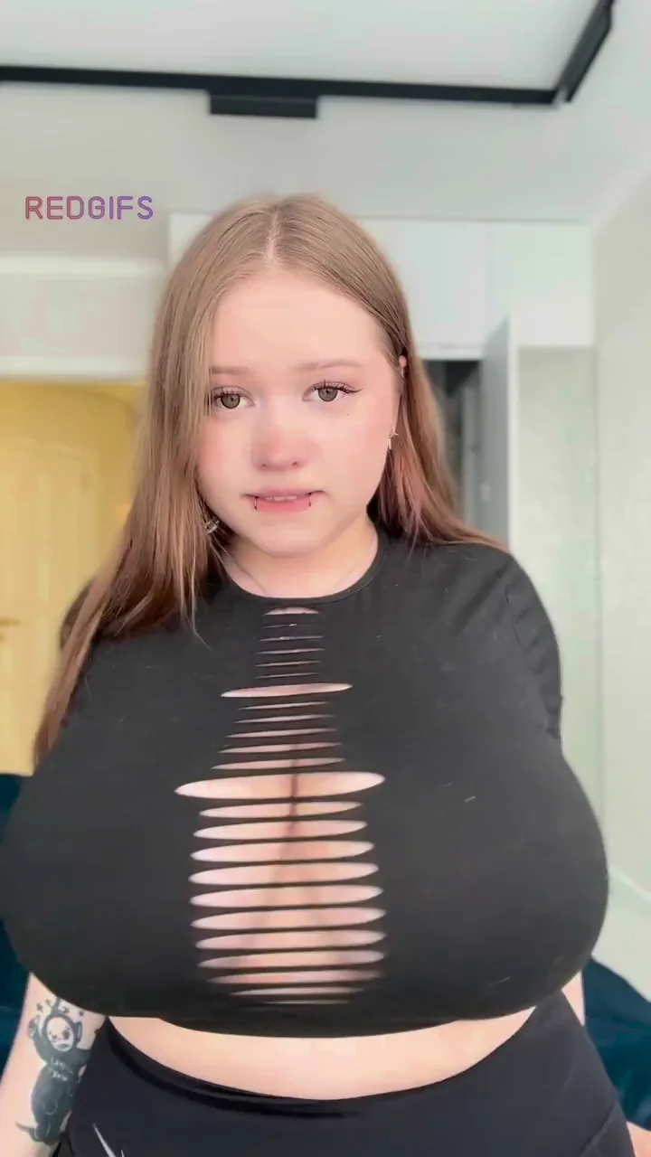 Sucking on My Massive Milky Titties 😍💦 Big Tiddy Goth GF Tease