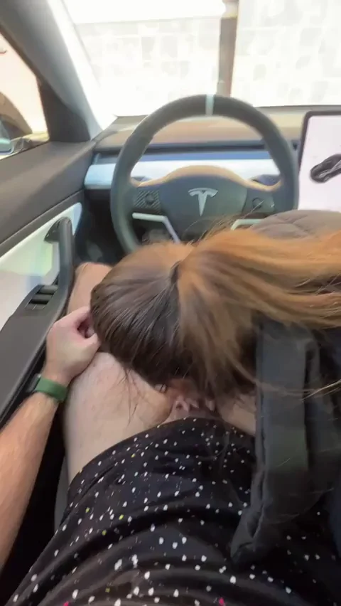 Sucking my coworkers cock on lunch break