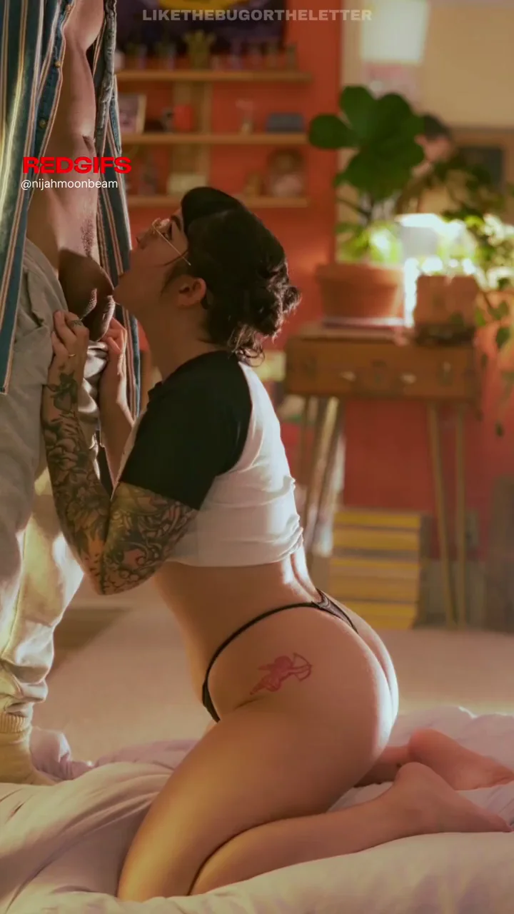 Tattooed Slut Worships Massive Black Cock on Her Day Off