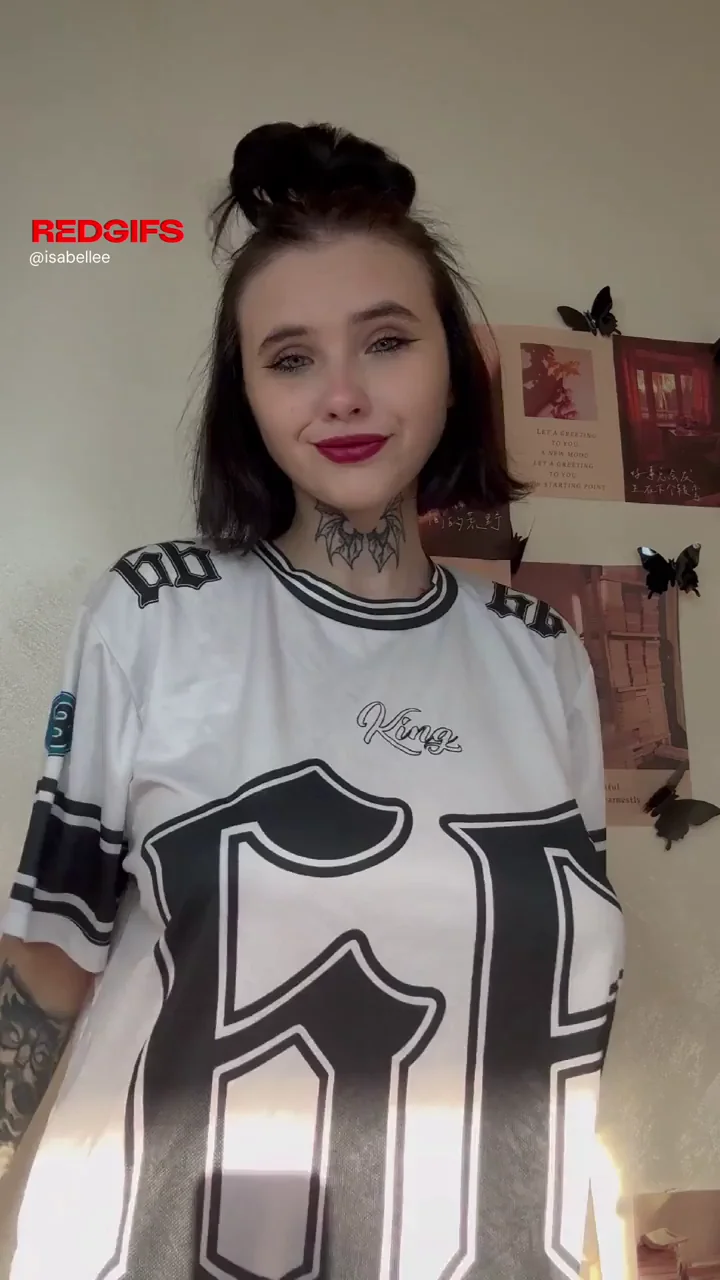 Tattooed Cutie Exposes Her Massive Tits 🍈🍈 Begs You to Suck 'Em Dry