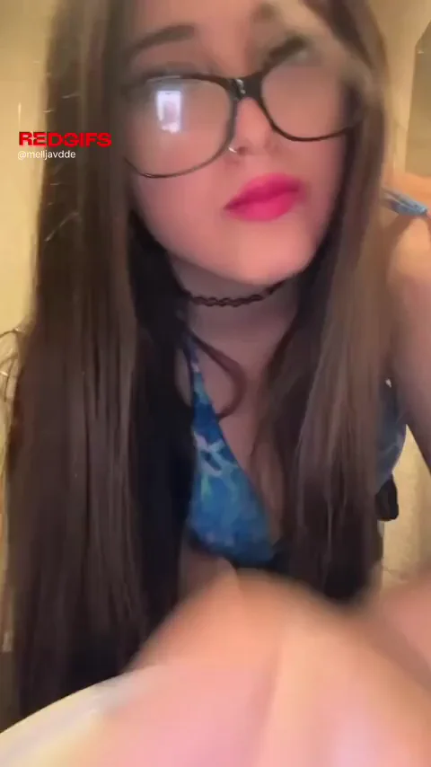 id let u play with my boobs everyday and my chubby body