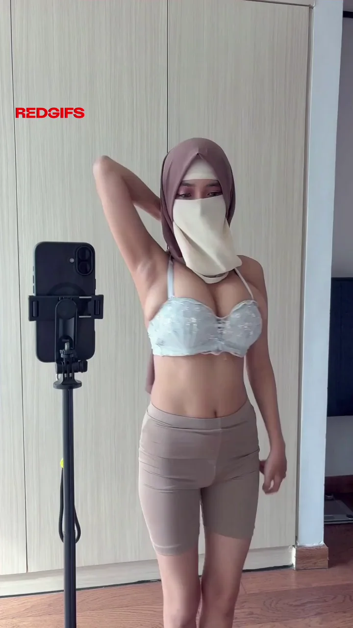 Hijab Slut's Massive Tits: Your Perfect Fuck Pillow 😍🍈🍈