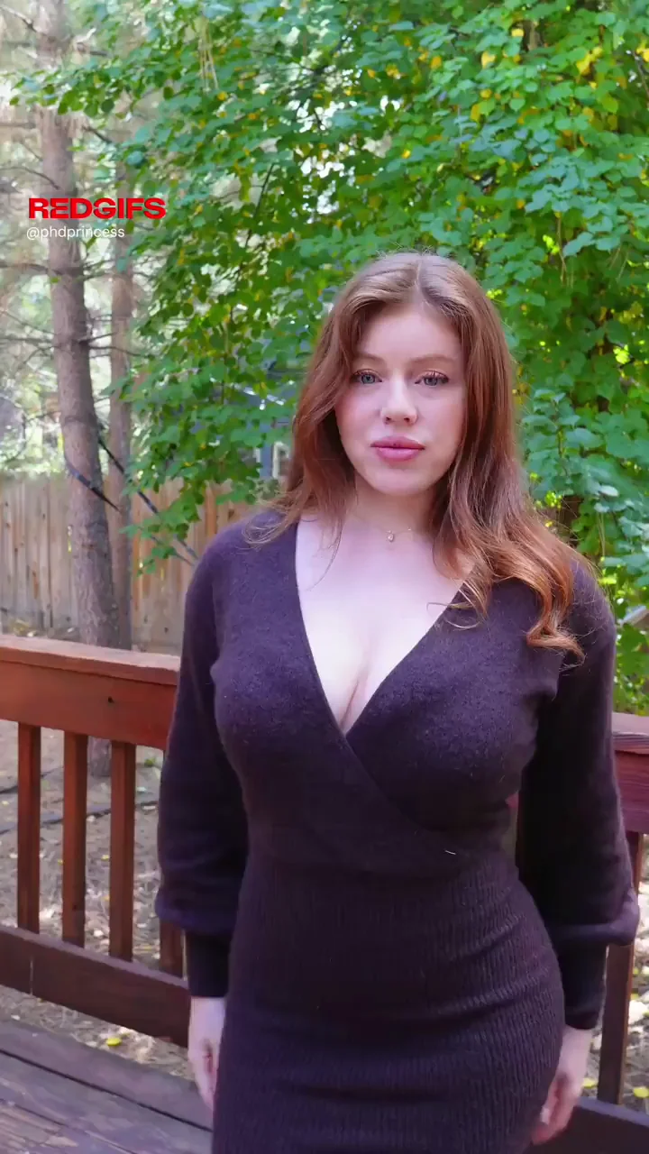 I always make my outfits a bit more flirty by bringing my cleavage out