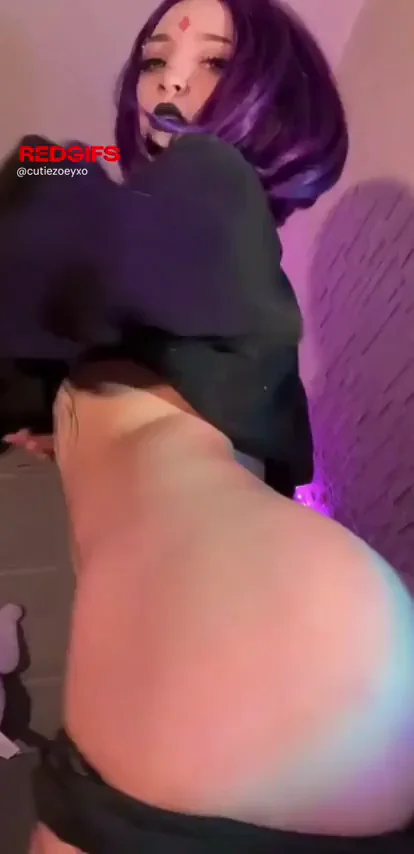 Zoey's Juicy Raven Cosplay Booty Tease 🍑💜