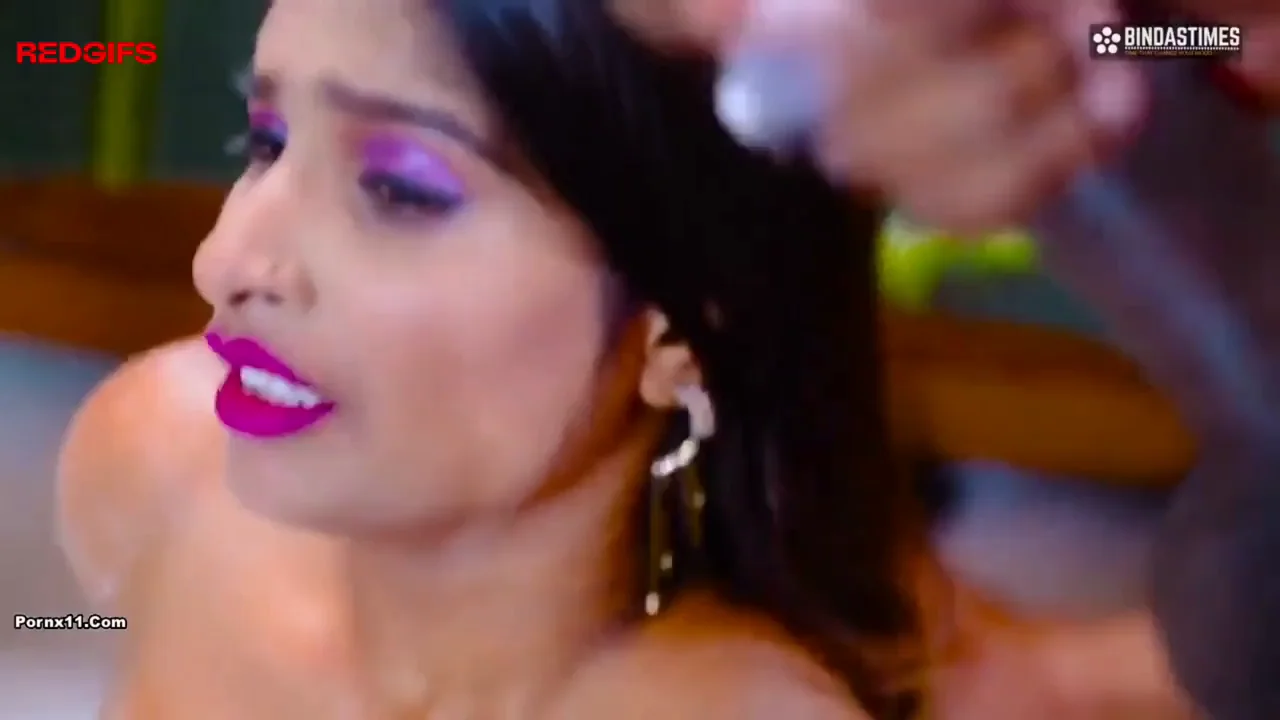 😈 Indian Busty Babe Tejaswini Hates That Sticky Cum Facial 💦🤮