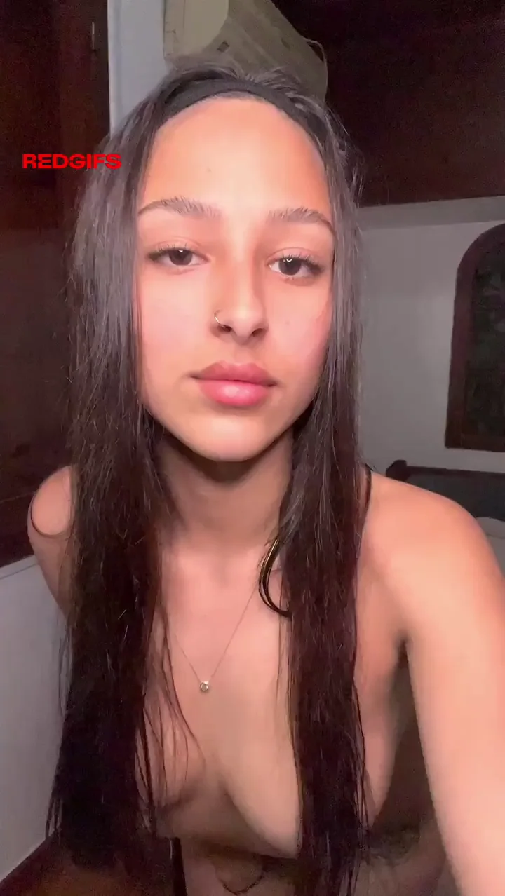 Tiniest waist, prettiest face