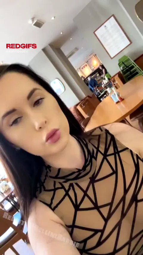 Going out braless in this top was crazy. I felt like I was flaunting pretty much my whole titties while enjoying my coffee