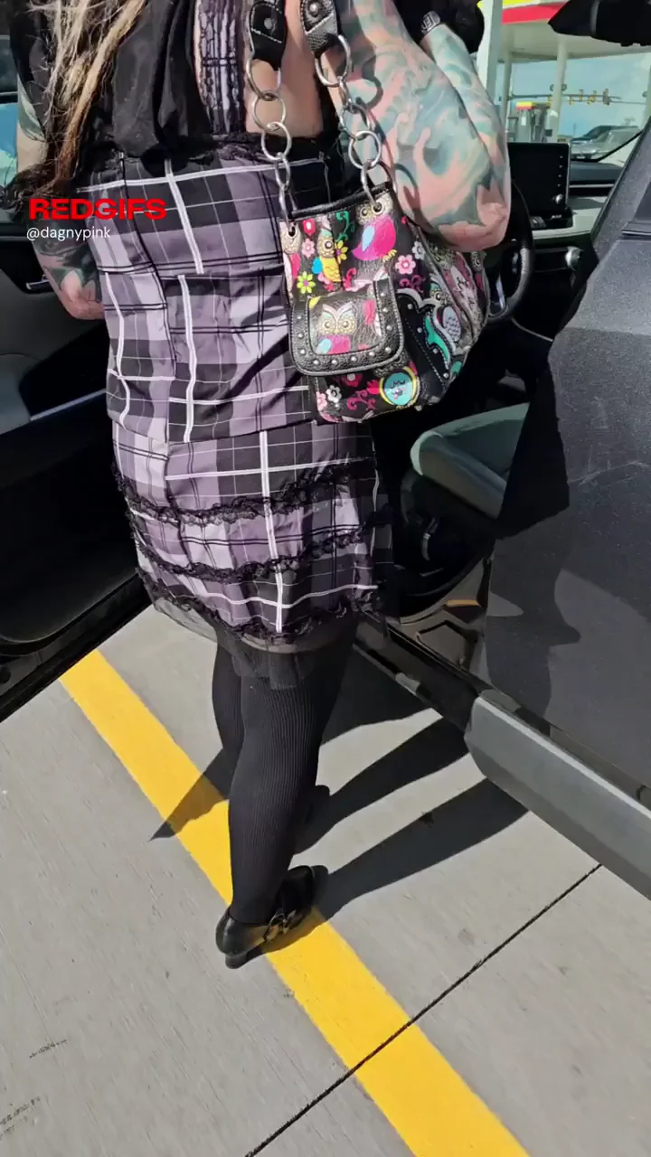 Little peek at the gas station
