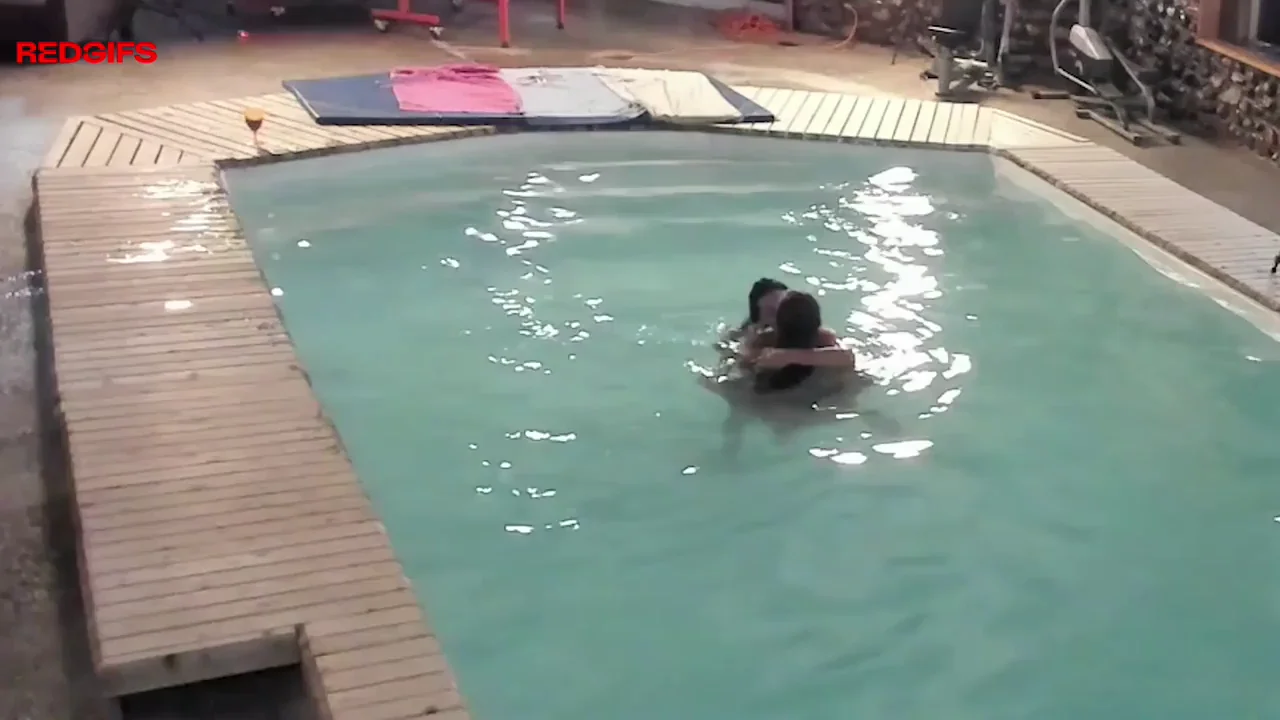 Just kissing in the pool