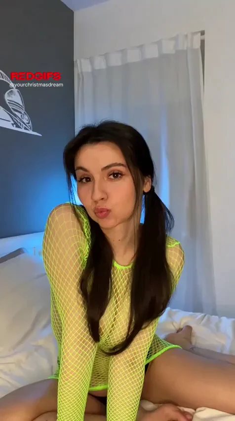 A little tease never hurt anyone