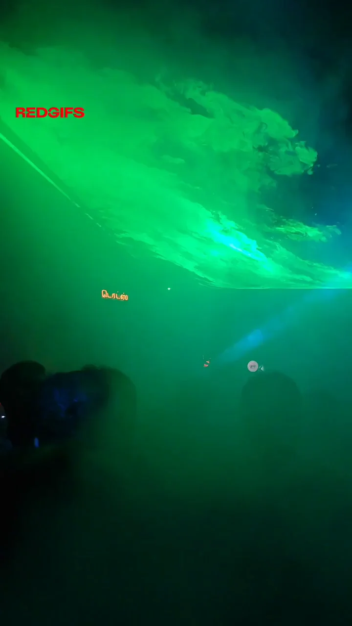 Party Slut Craves Dick in Club Chaos 🔥🍆