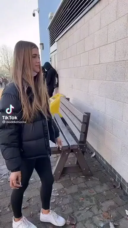 Tiktok ass spanking