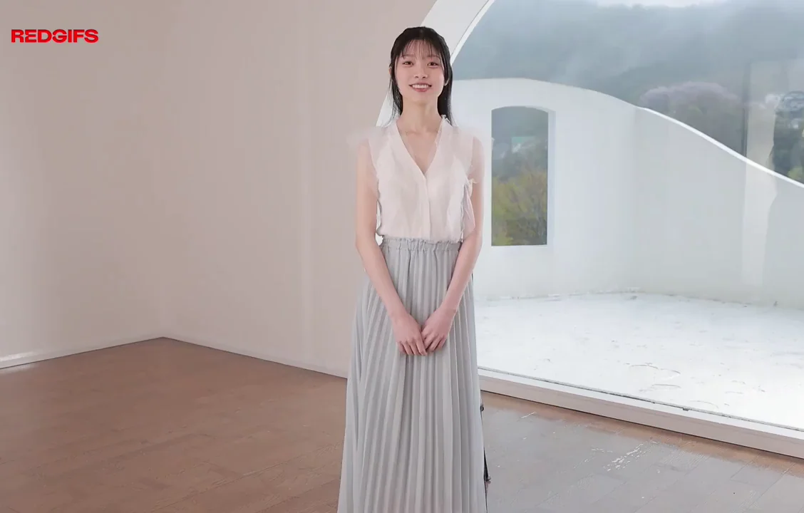 Japanese Slut Cracks the Code with Her Tight Pussy