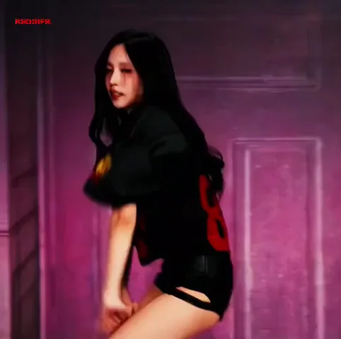 TWICE - Mina
