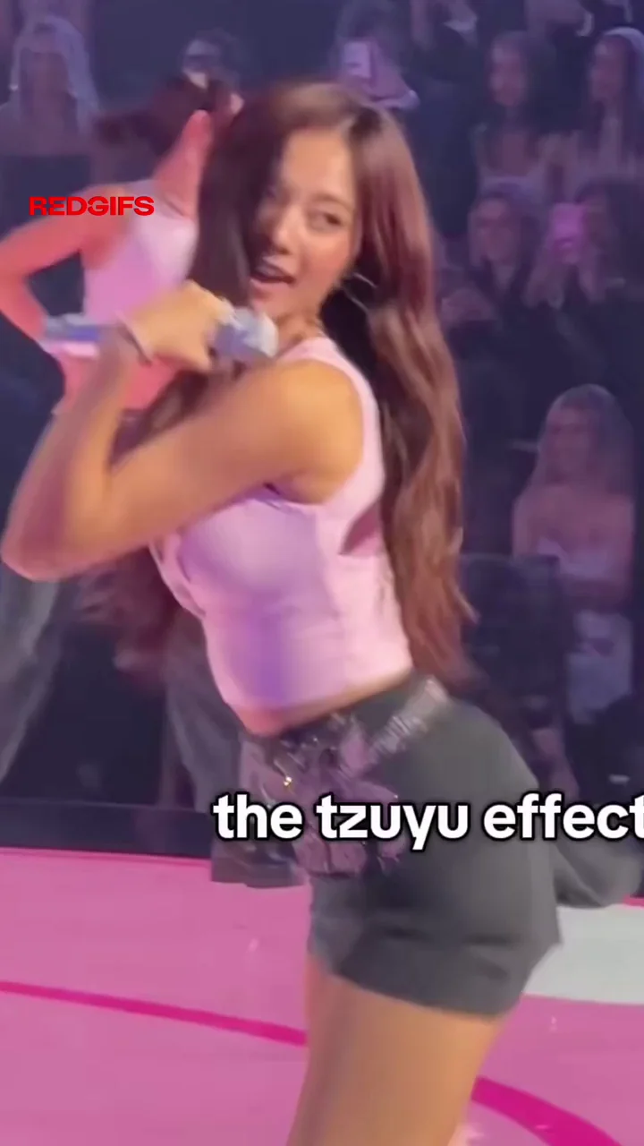 TWICE - Tzuyu