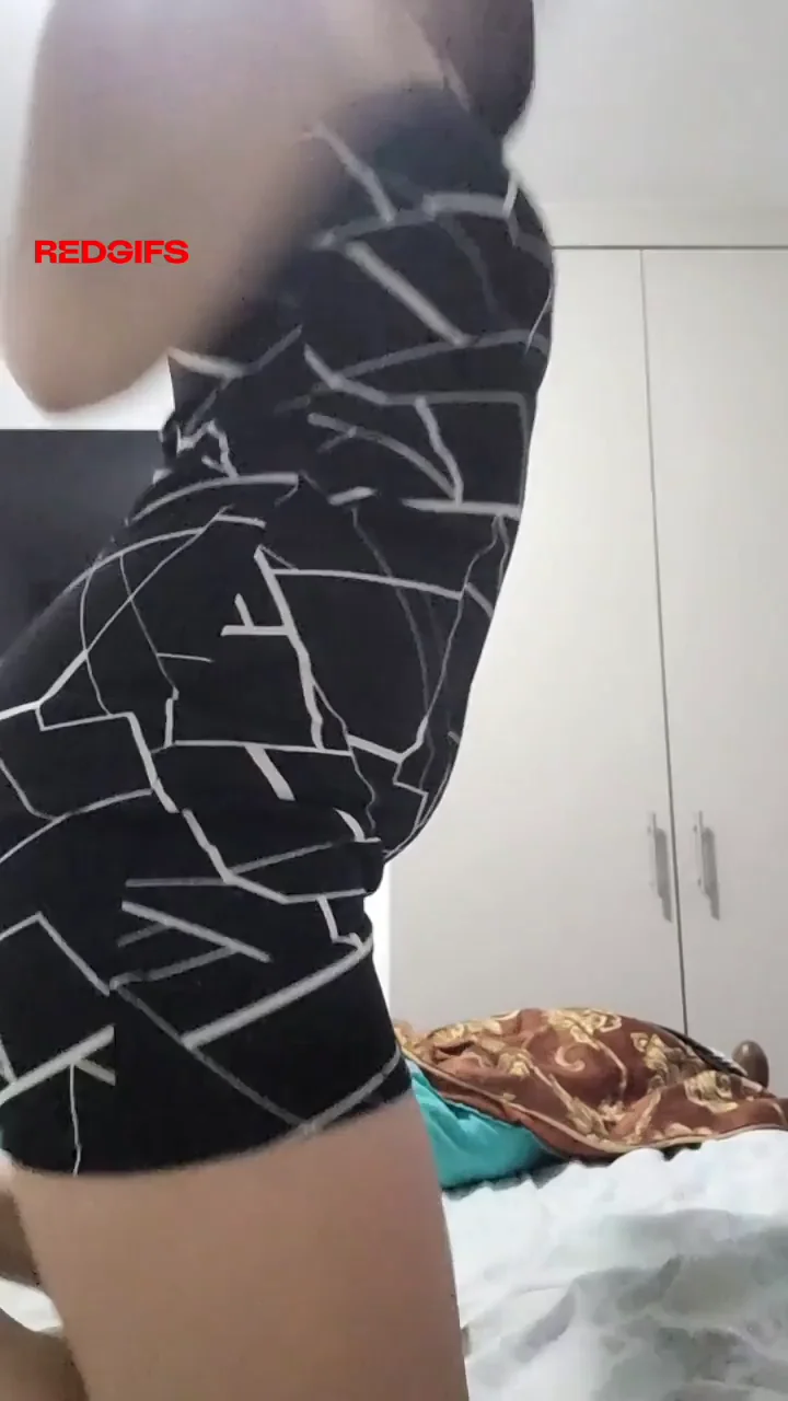 Latina Booty Tease: Bend Over for Eye-Fuck Penetration