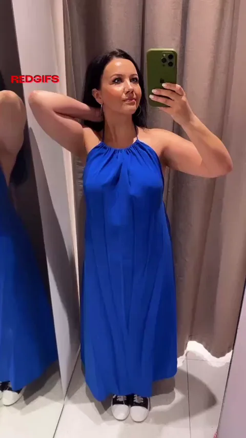 40 yo mommy hot or sweet?