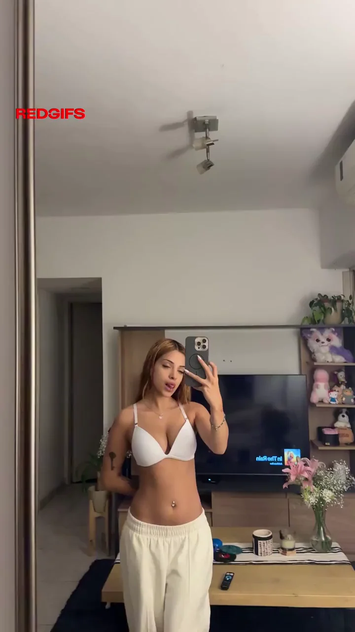 🔥 Latina Teen's Juicy Natural Titties Gonna Wreck Your Focus 😩🍈🍈