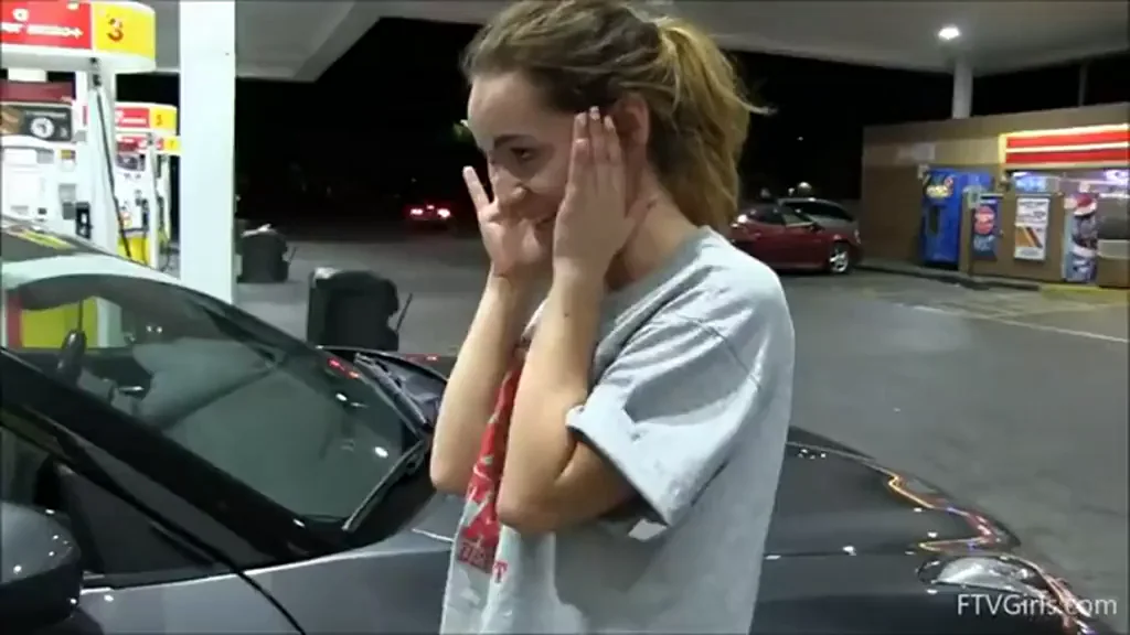 Gas Station Titty Flash 🚀🍈🍈