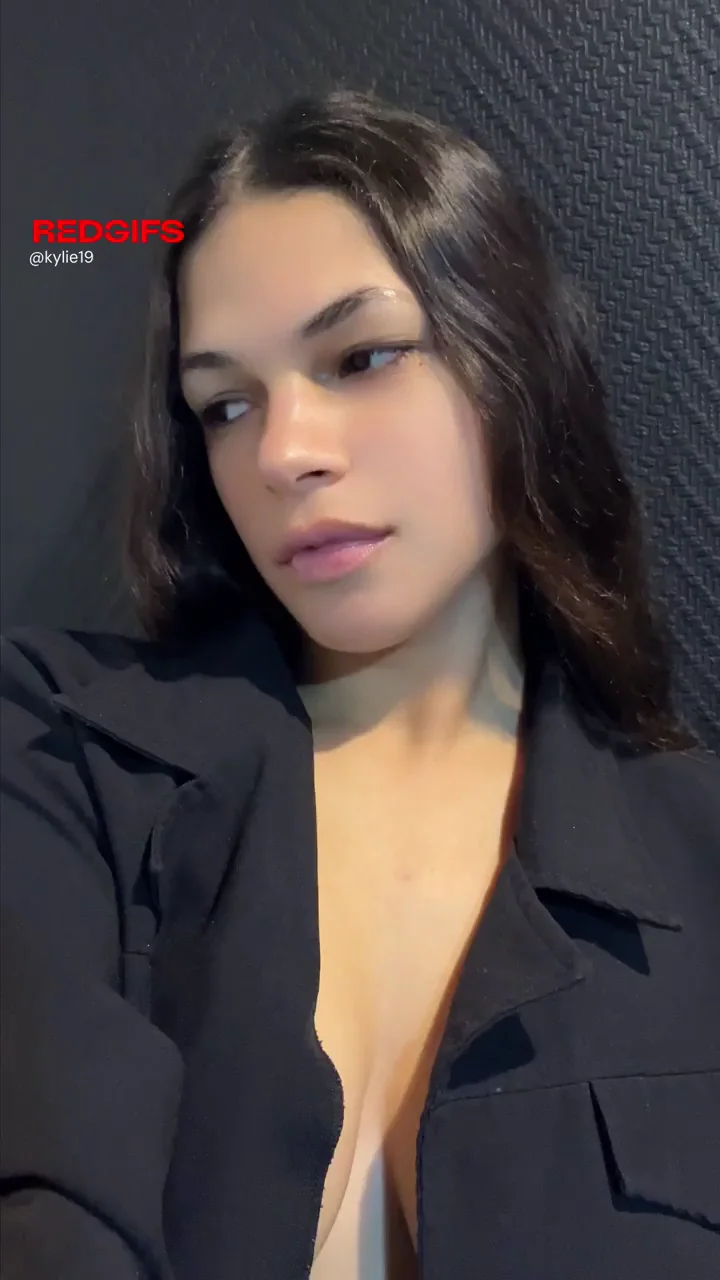 Petite Pink Nipple Tease 🔥🍒