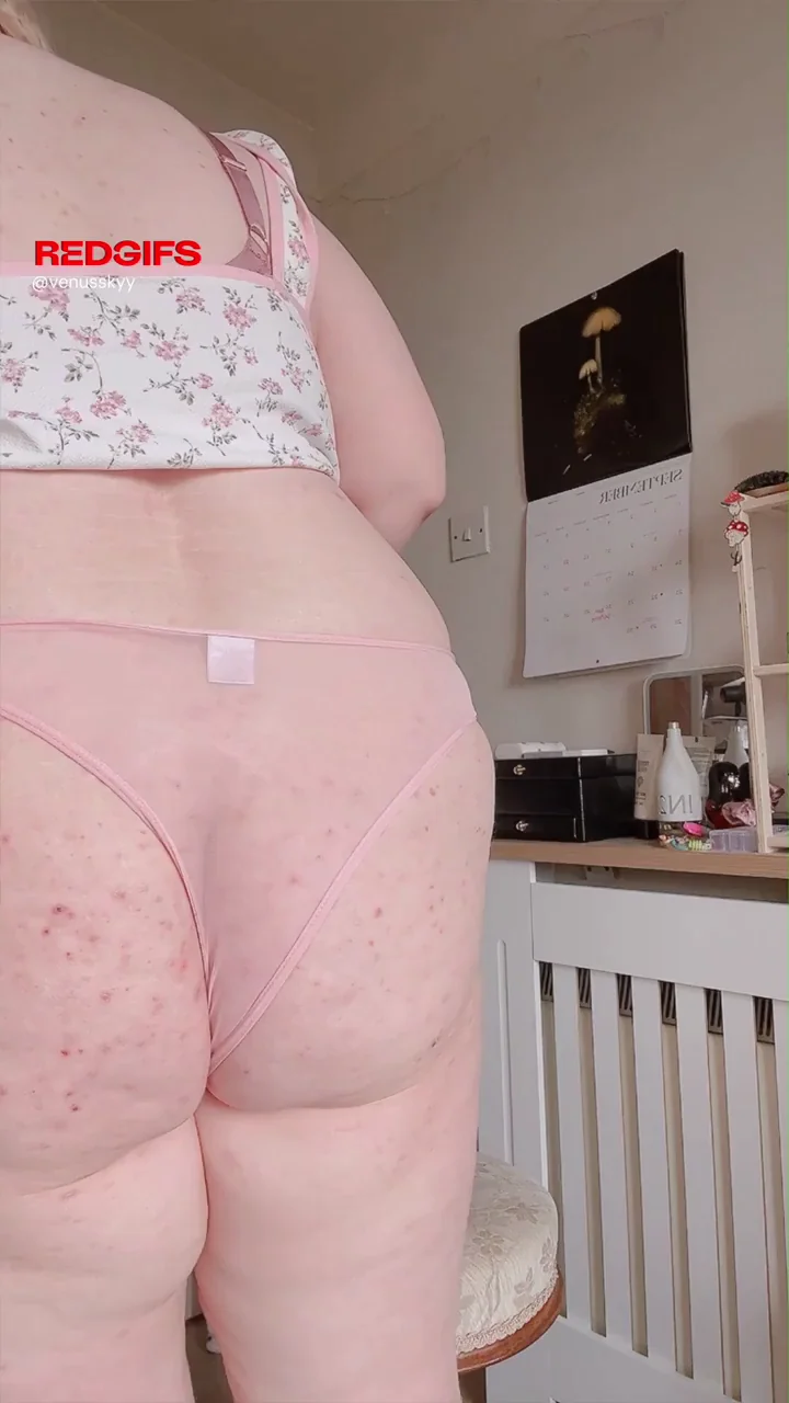 just prepping for my bunny plug ;P