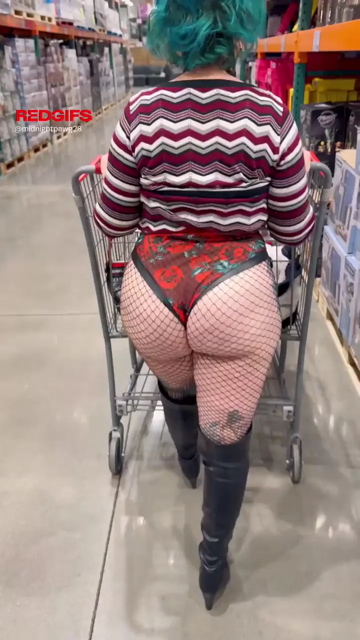 There’s a lot of cake in this aisle