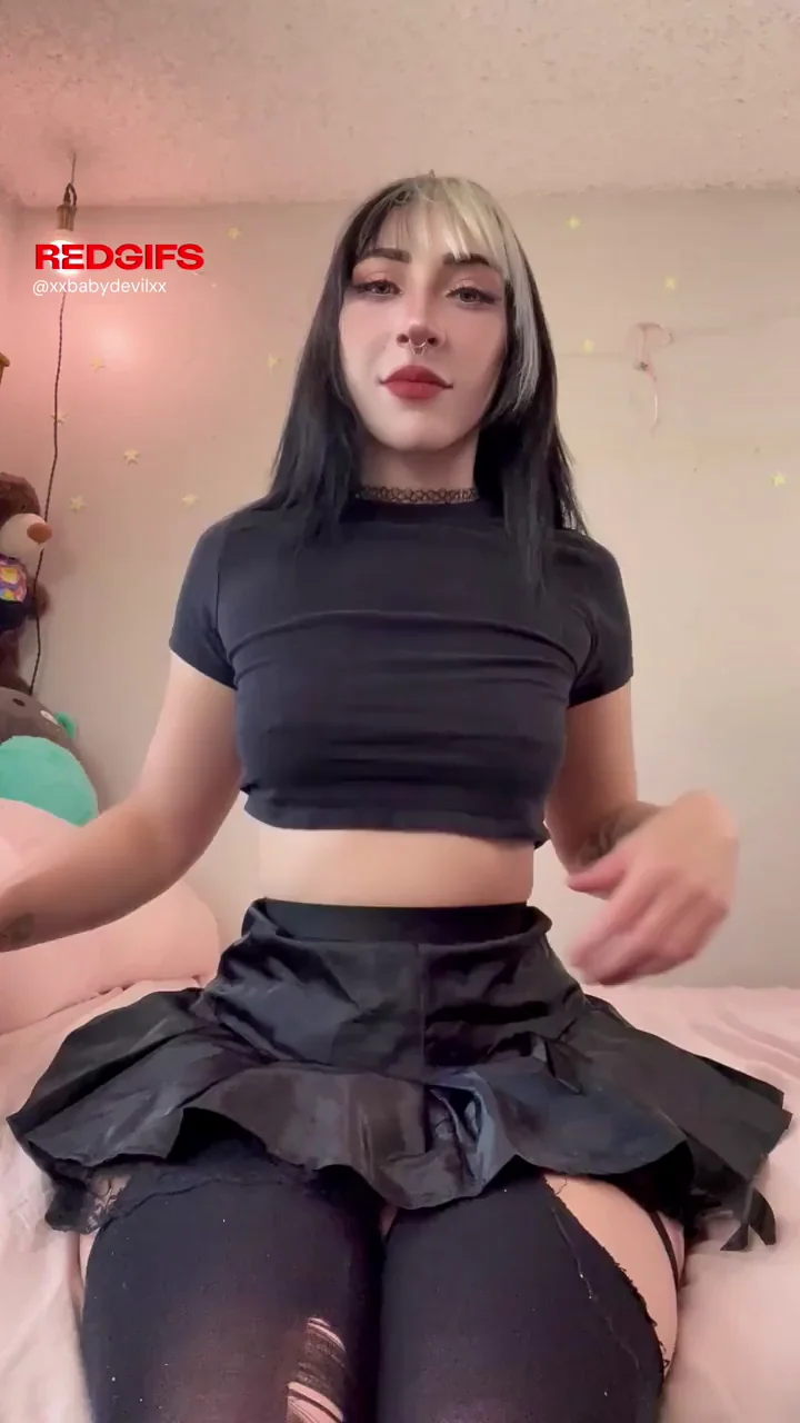 Do Goth Sluts Have the Juiciest Tits? 🔥🍒