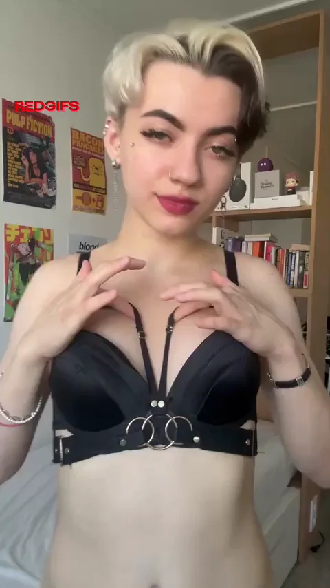 Say "Yes" and I'll send 20 my sexiest nudes in your inbox within 5min