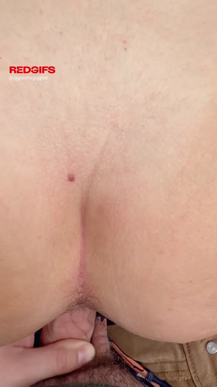 Can’t even go hiking now without getting horny…