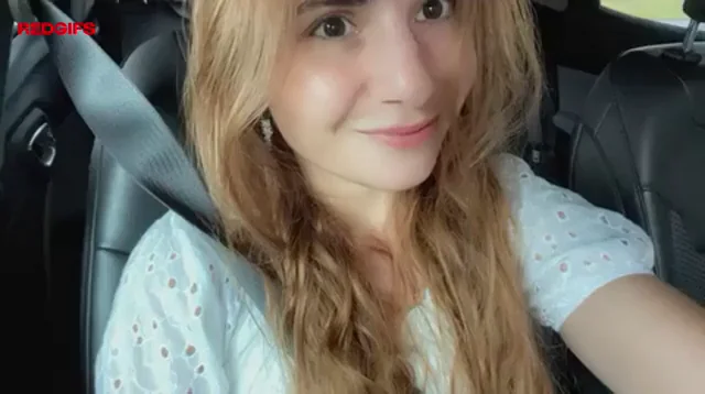 Sunday Best Slut Shows Off Wet Pussy in Car 😈🔥