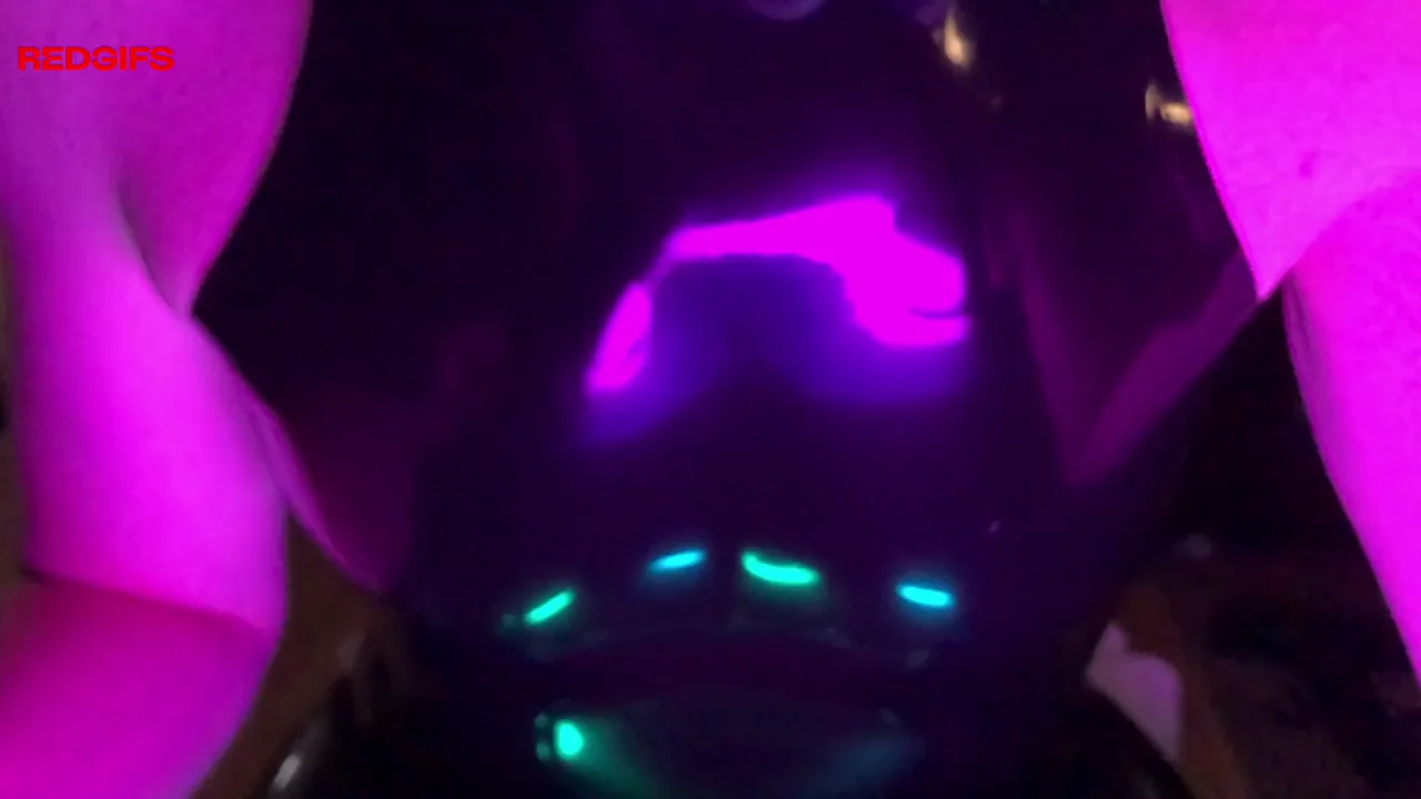 Gotta post my shiniest clip for r/shinyporn... 🖤✨