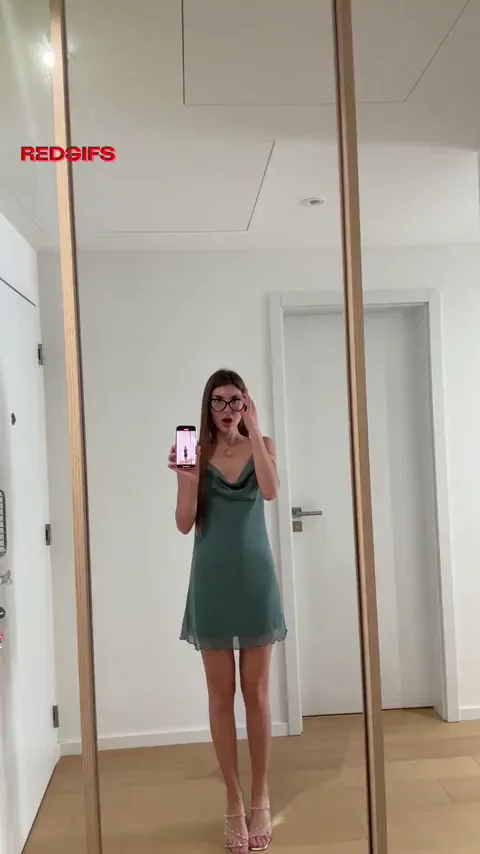 Flashing my tight innie