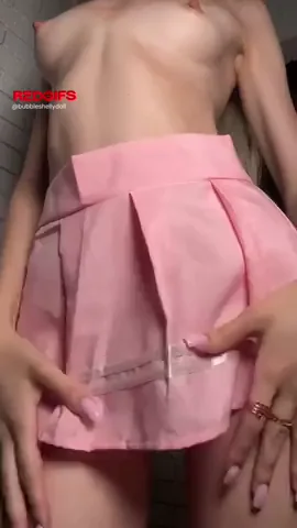 🔥 Pretty Pink Innie Pussy Tease in Schoolgirl Skirt 😍