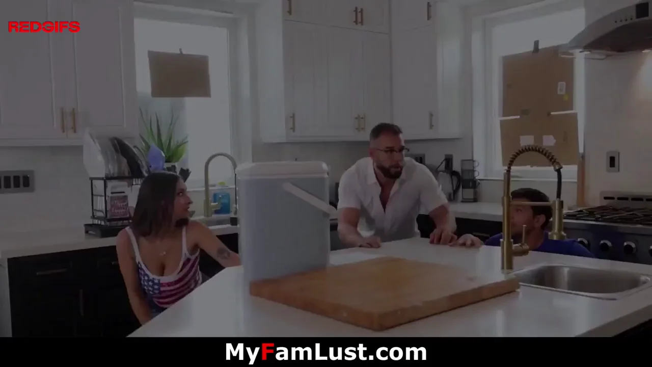 A Kinky Step family Threesome!