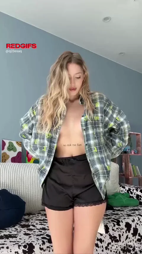 Can't Hide My Perfect Tits & Ass 🔥😈