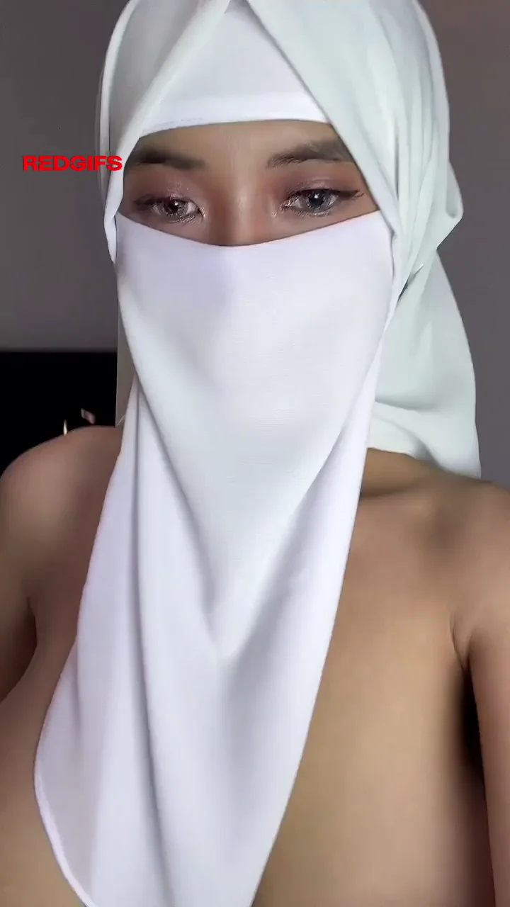 These tits are made to tease and show off