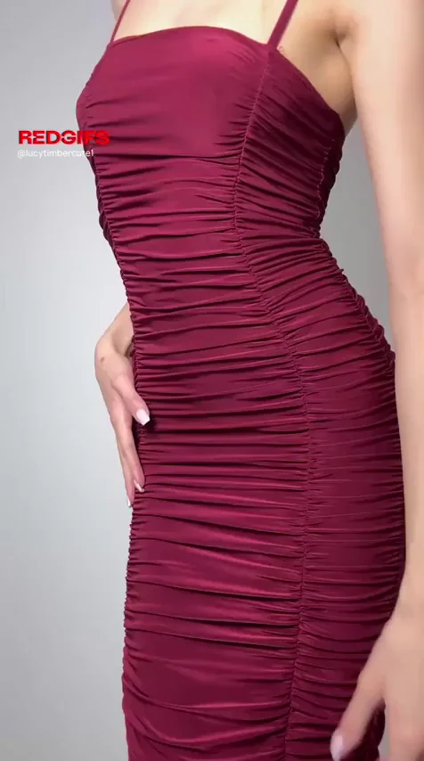 My tight dress makes me look very hot