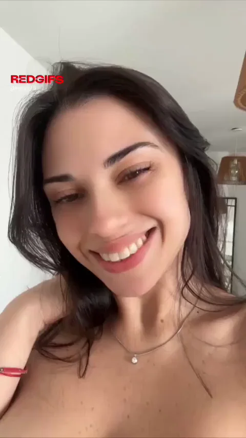 Show my teen tits