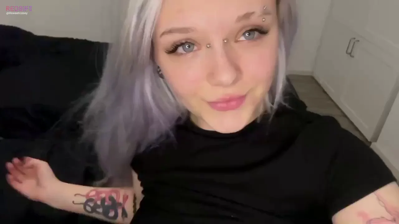 Feast on My Juicy Tits Daily, Baby 😍🍈🍈