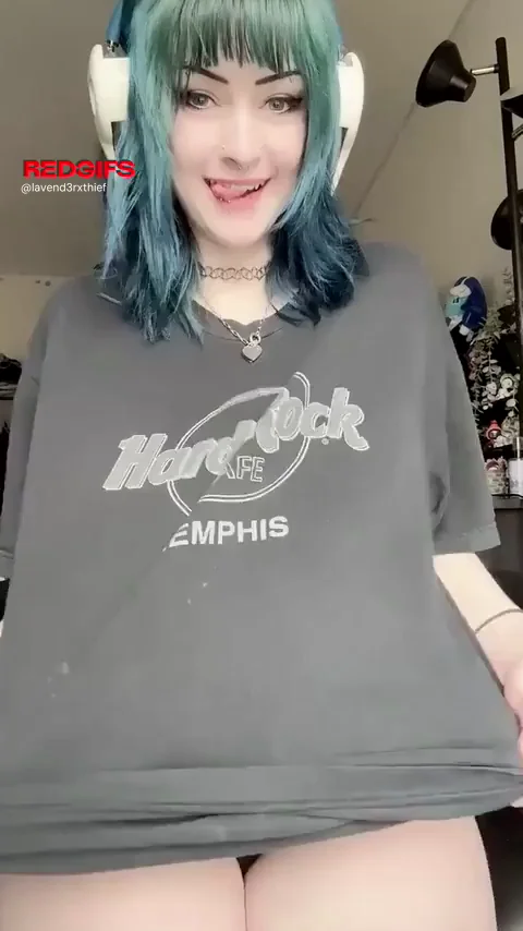 Tittyfuck a goth doll for good luck