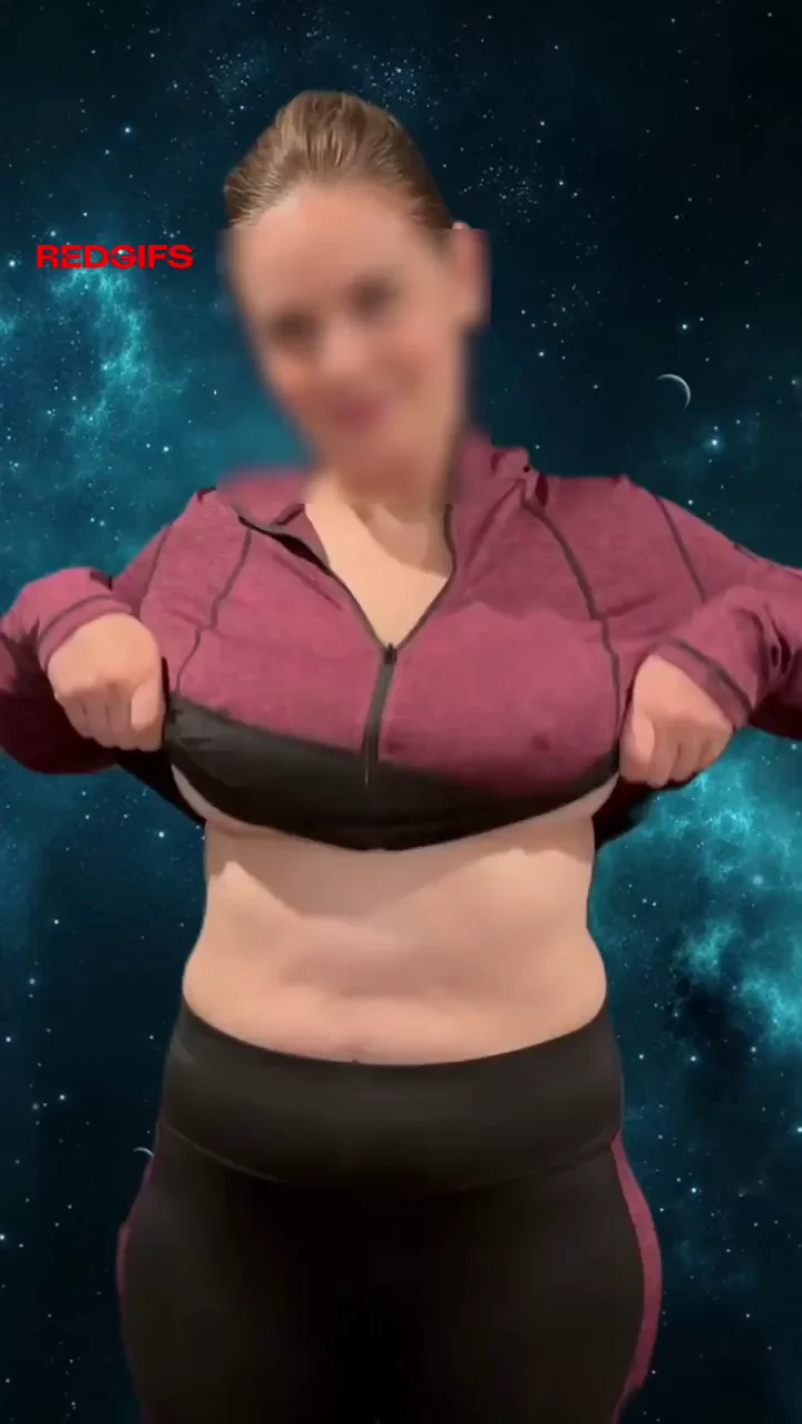 [Drop] Busting out of my yoga top
