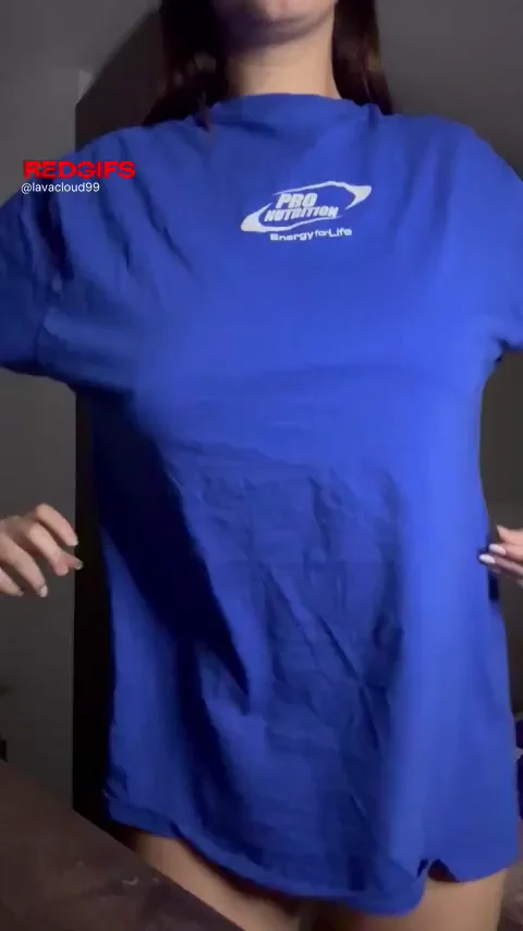 Titty Drop Tease: Lifting Shirt to Spill Massive Jugs & Thick Ass 🍈🍑🔥