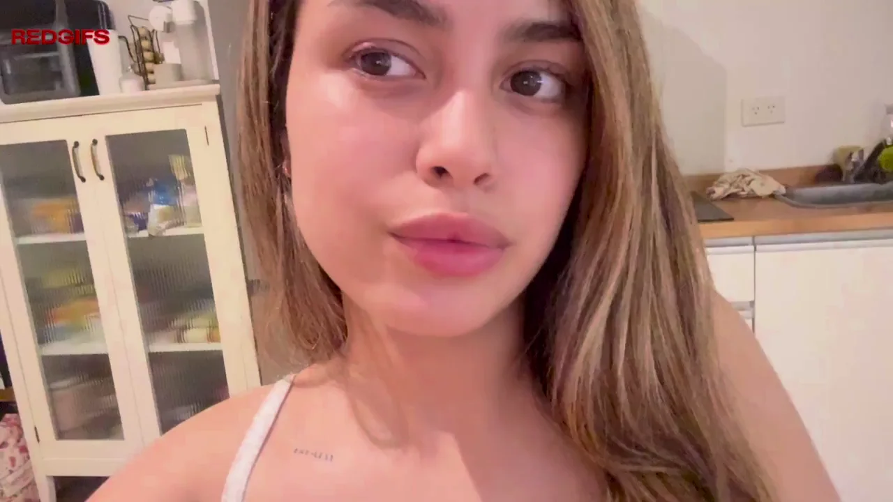 reveal from a busty Puerto Rican