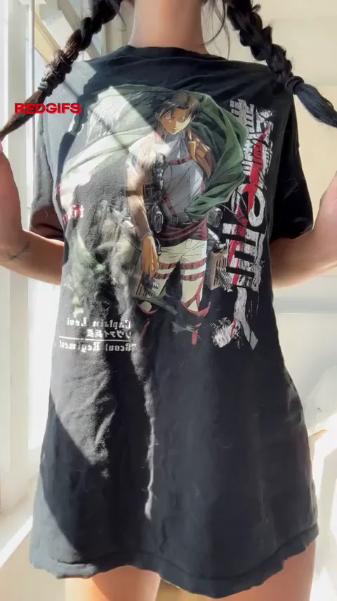 Amateur Slut's Epic Titty Drop Reveal in Attack on Titan Tee