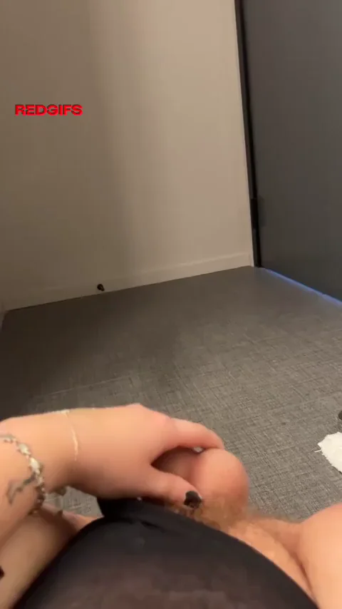 This is how sloppy my toy comes out after I cum, imagine how wet your drooling cock would be 😍🥵